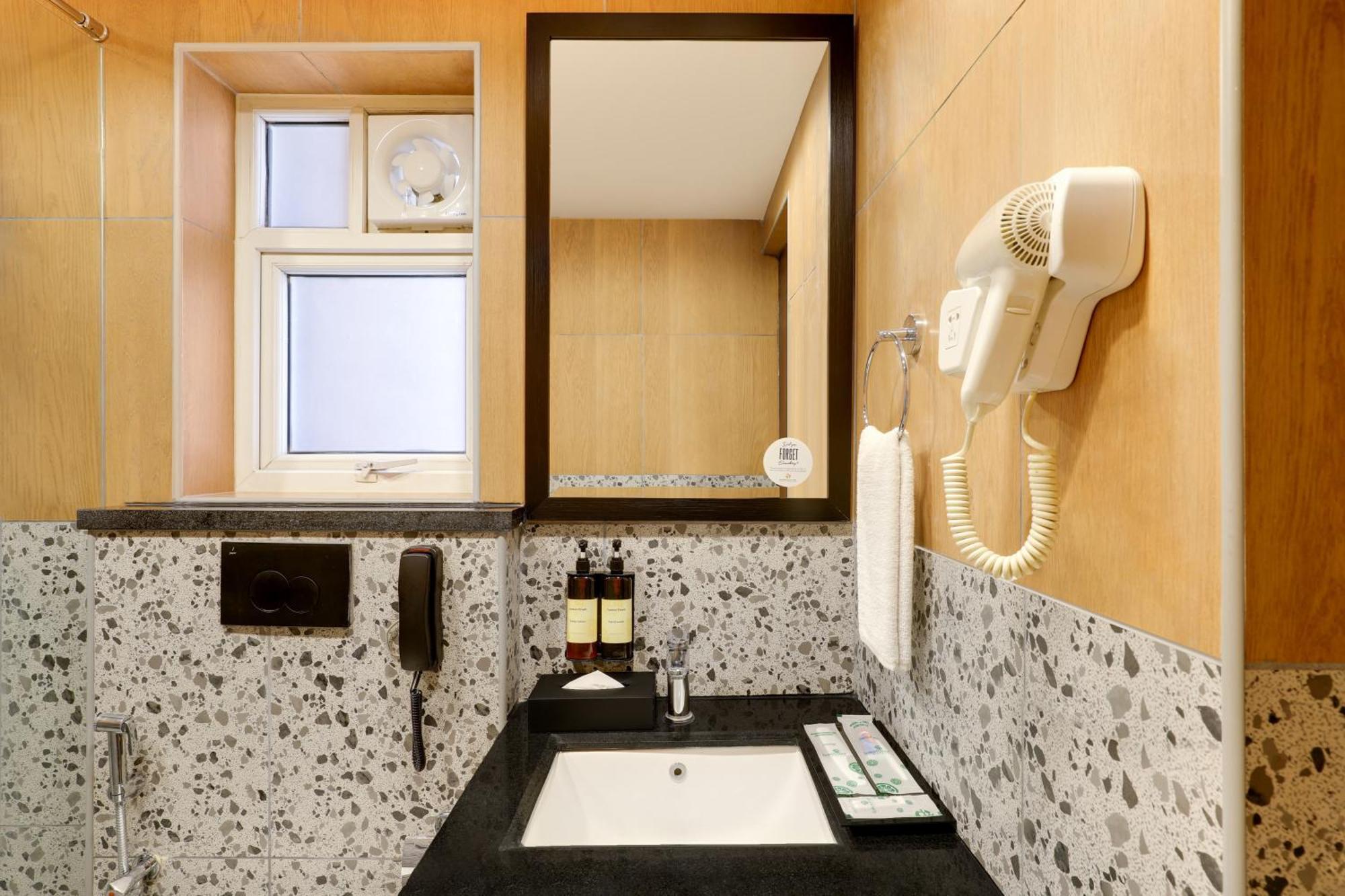 Lemon Tree Suites, Whitefield, Bengaluru Esterno foto