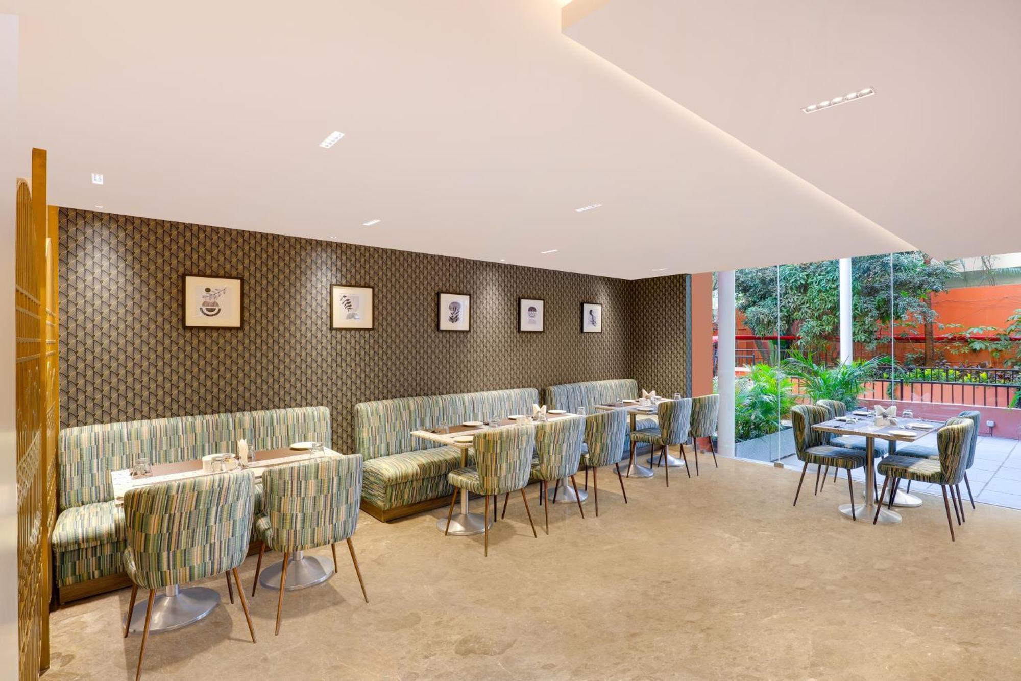 Lemon Tree Suites, Whitefield, Bengaluru Esterno foto